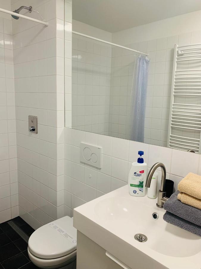 Cozy Friendly Place With Free Parking Praga Exterior foto
