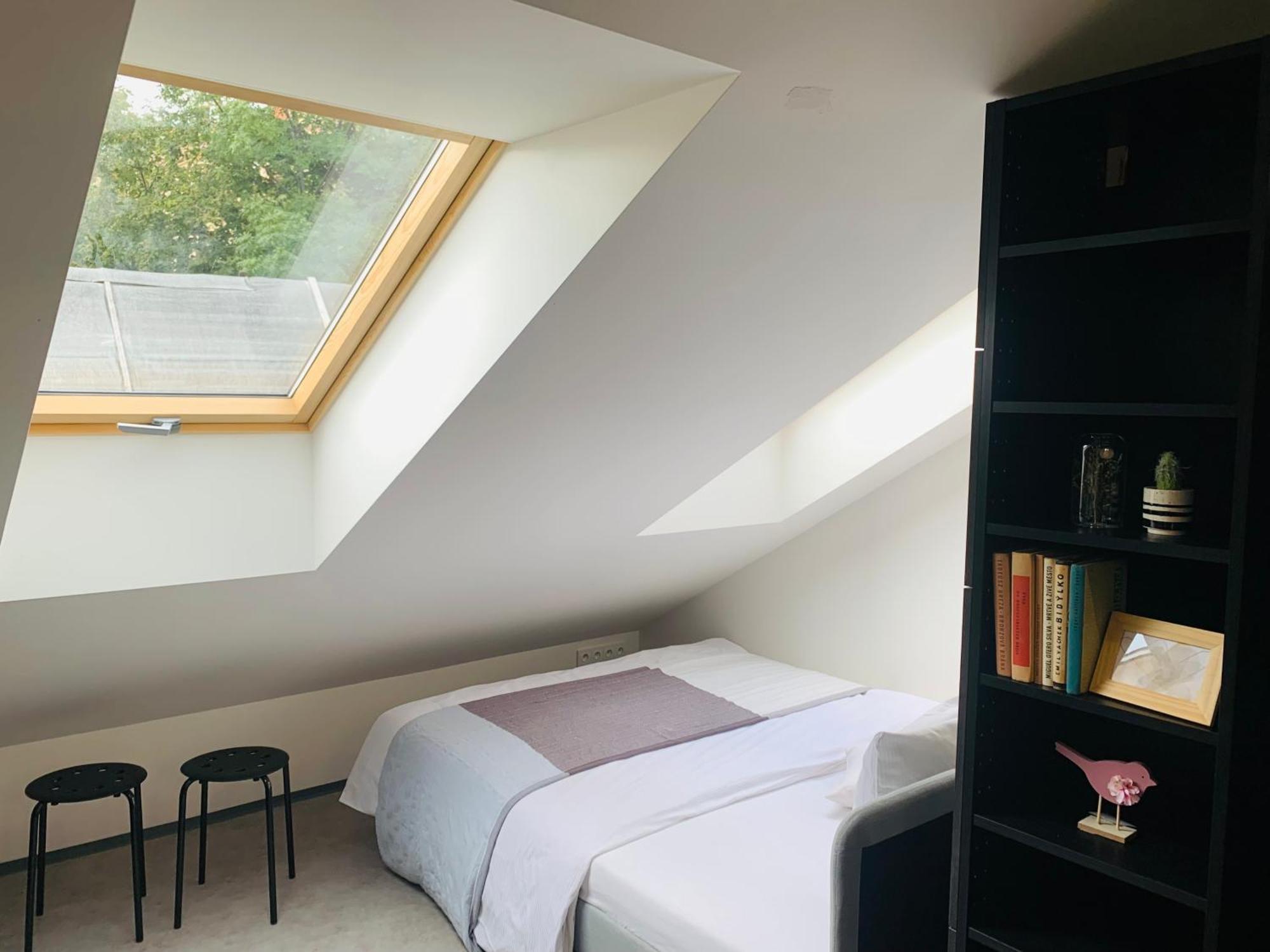 Cozy Friendly Place With Free Parking Praga Exterior foto