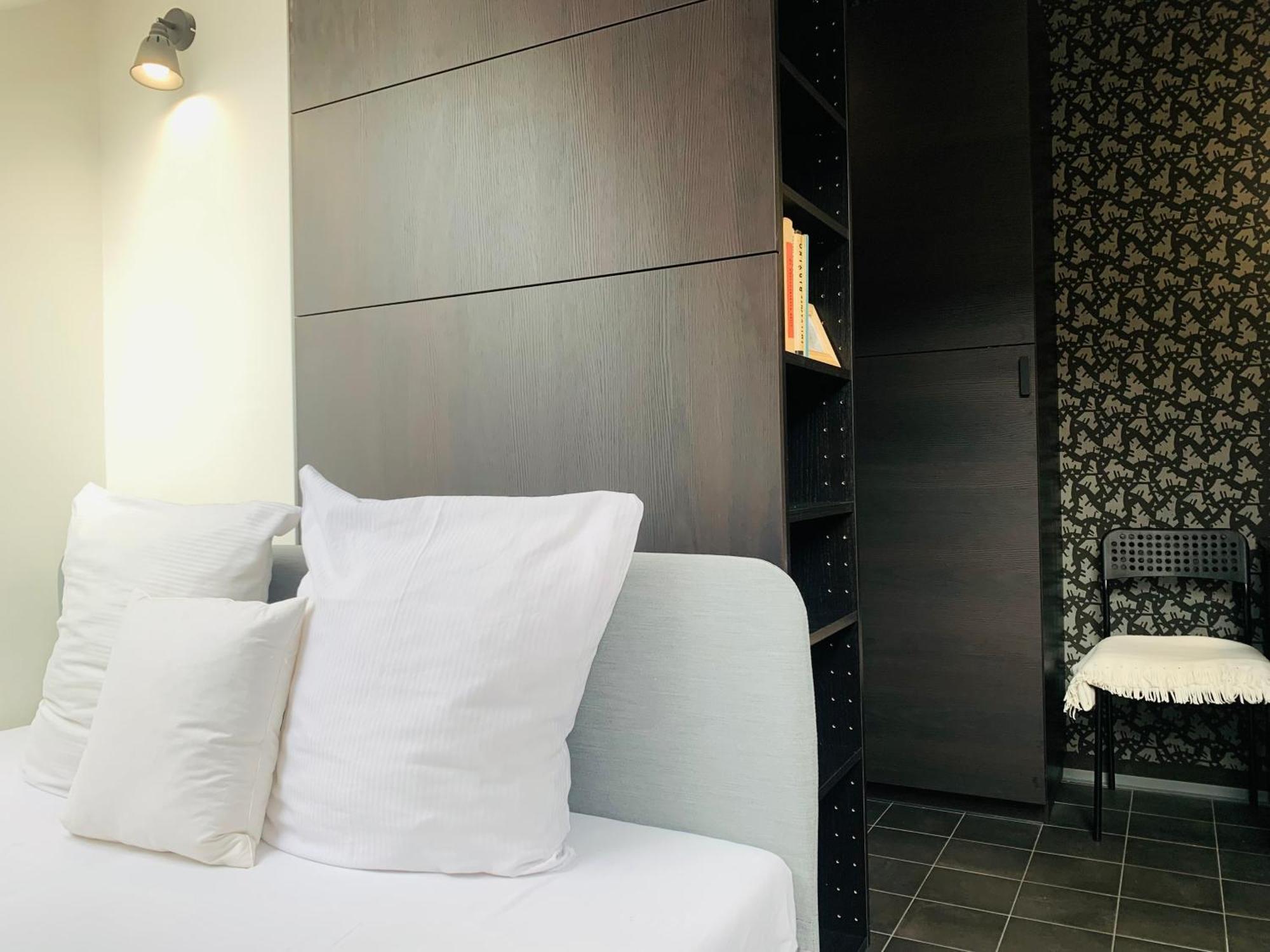 Cozy Friendly Place With Free Parking Praga Exterior foto